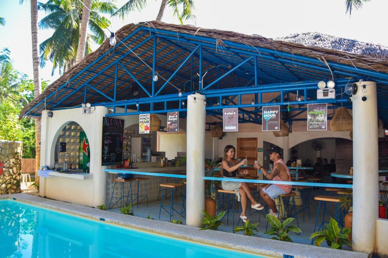 Mad Monkey Panglao Hostel Екстериор снимка