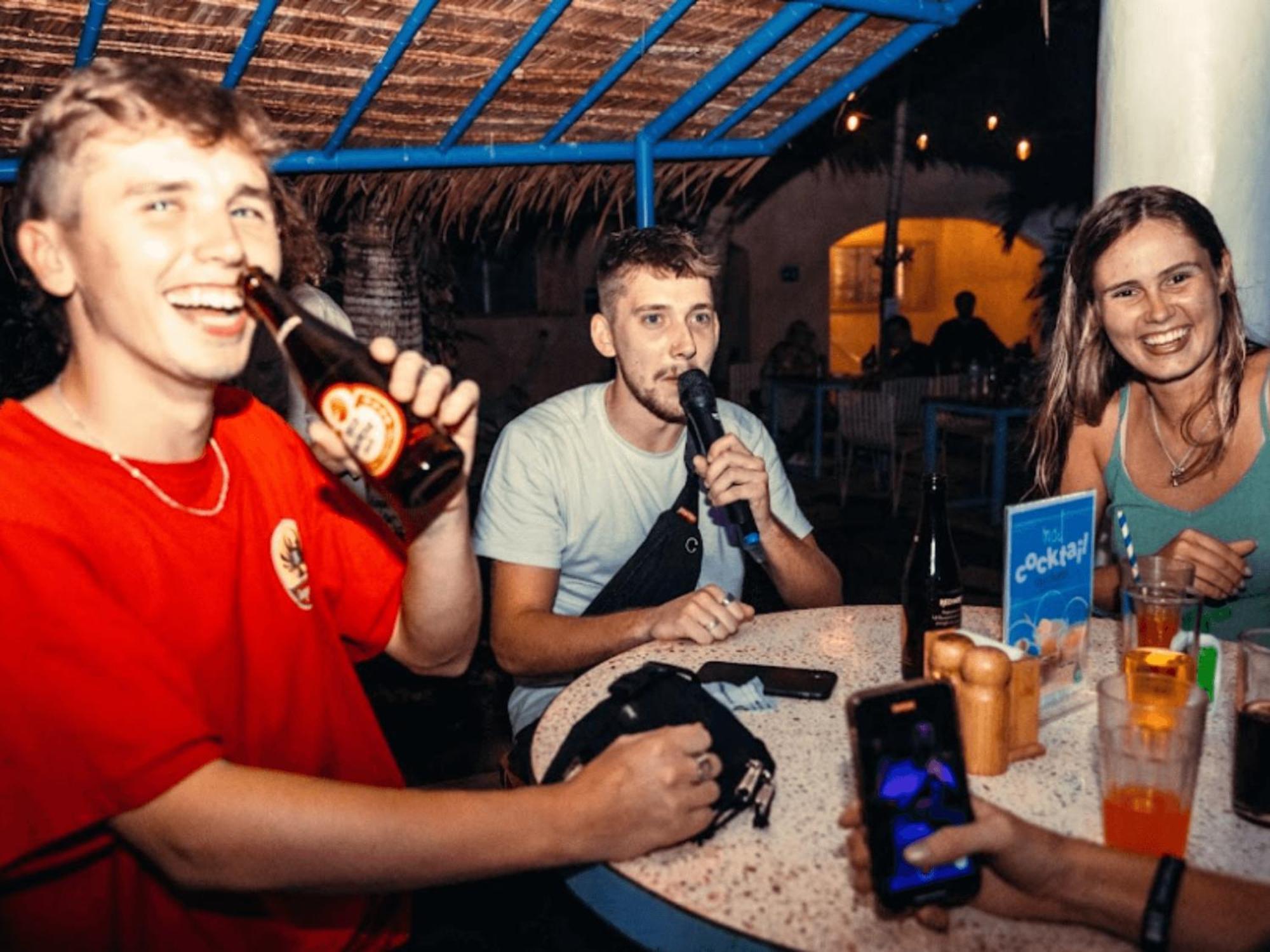 Mad Monkey Panglao Hostel Екстериор снимка